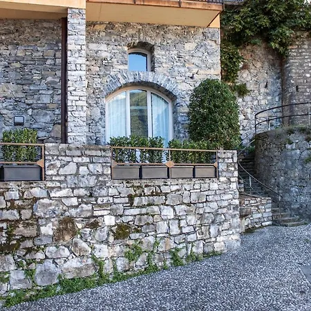 Paradise At The Pier Of - The House Of Travelers Apartment Brienno